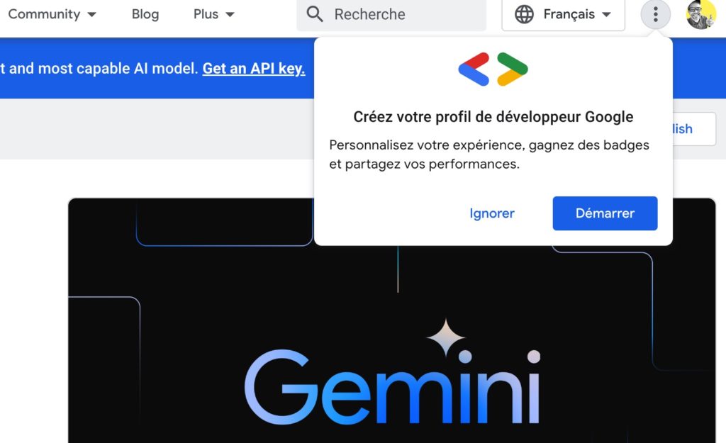 Capture d'écran de la page d'accueil de la plateforme de développement de Google montrant comment Google incite les développeurs à s'inscrire.
