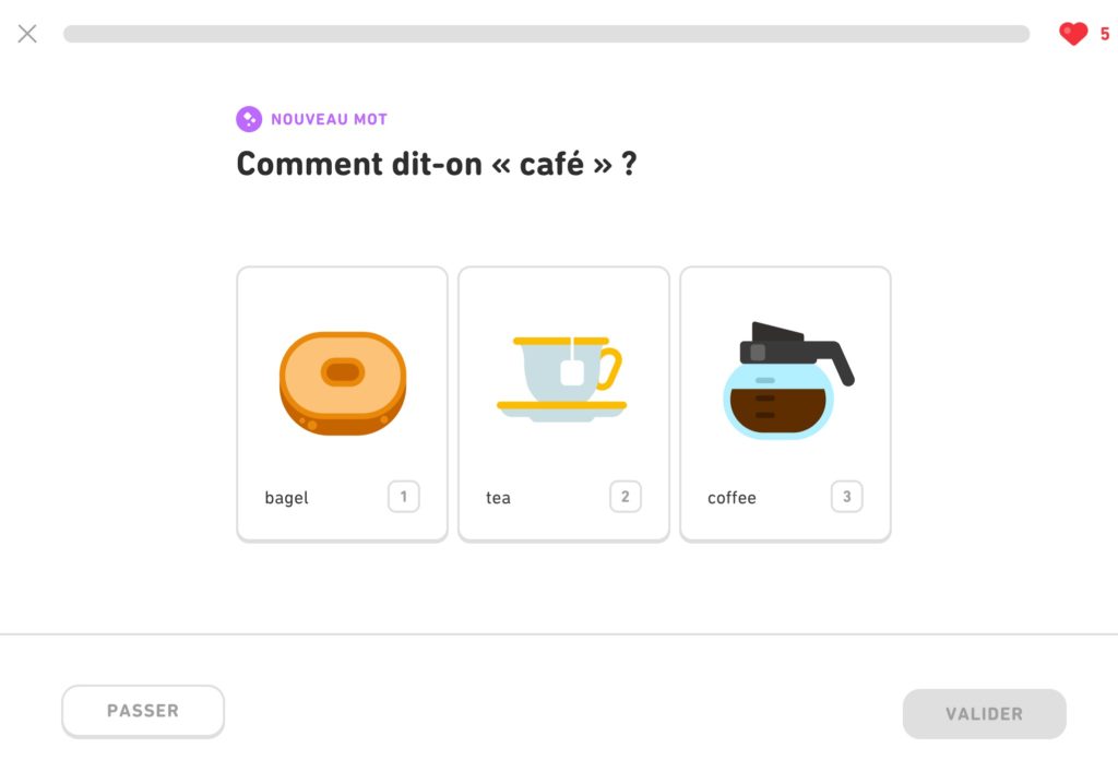 Capture d'écran du site Duo Lingo montrant un premier exercice d'apprentissage de l'anglais